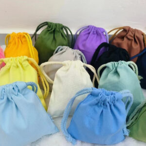 ขายปลีกส่งถุงผ้าหูรูด กระเป๋าผ้าฝ้าย ใส่ของจิปาถะ เนื้อผ้าหนาดี มี 20 สี 4 ขนาด พร้อมส่ง