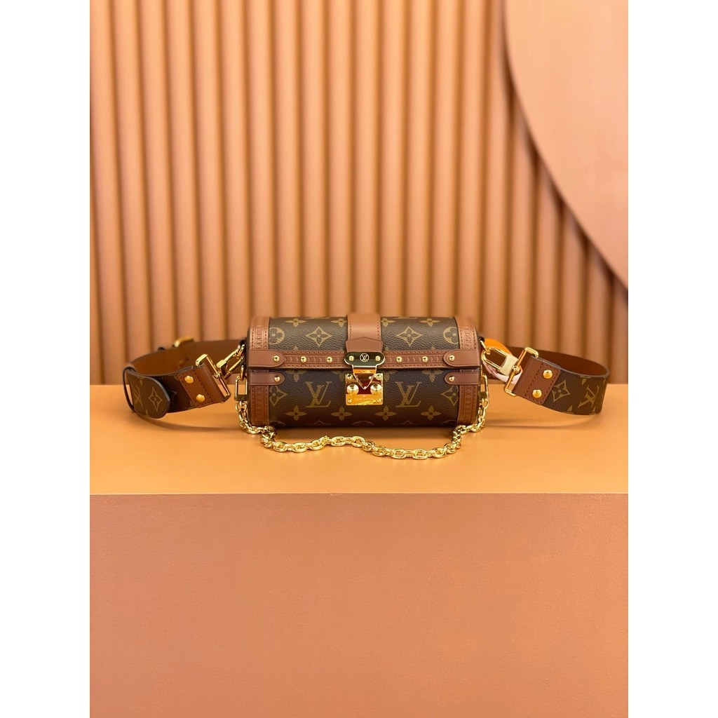 กระเป๋าถือ PAPILLON TRUNK รุ่น M57835 วัสดุ ฮาร์ดแวร์เหล็กเกรด A ผ้านำเข้า บรรจุภัณฑ์ ชุดเต็ม บรรจุภัณฑ์ MB ปลอดภาษี ขนาด 19x9x9 ซม