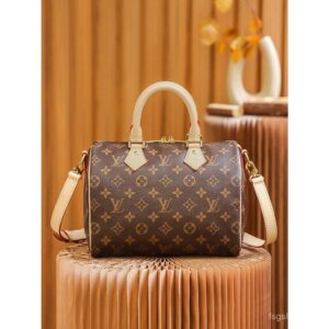 Hold Certification Appraiser Suku Medieval LOUIS VUITTON Series Originally Designed for Travelers of the Age ซีรีส์นี้ For Me God Bag ความประณีตแบบเดียวกัน M41113