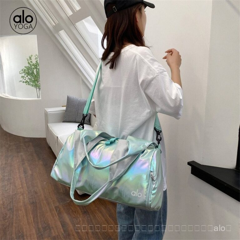 Alo Yoga กระเป๋าโยคะแบบพกพาสไตล์ใหม่สุภาพสตรีกีฬาสันทนาการกระเป๋ายิมกระเป๋าเดินทางความจุขนาดใหญ่แห้งแยกเปียก