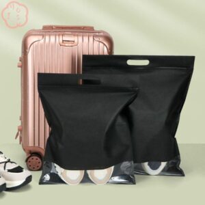 MIOSHOP กระเป๋าเก็บของสาหรับเดินทาง ถุงบรรจุภัณฑ์รองเท้าหน้าต่างโปร่งใสกันฝุ่น ผ้าไม่ทอแบบพกพาความจุสูงสีดากระเป๋าเดินทางคัดแยกบ้านเดินทาง