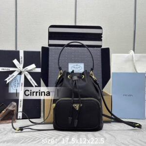 พร้อมส่ง 100 ของใหม่ Prada nylon bucket bag