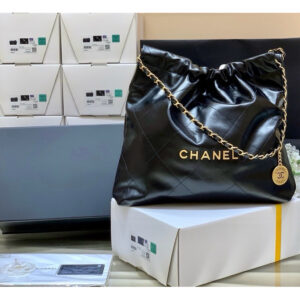 กระเป๋าหนังแท้ทรงนุ่มสายโซ่ หนังอิตาลี 38 x 42 x 8 cm