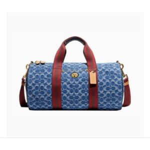 หายากมาก  กระเป๋าเดินทาง  Gotham Duffle Bag 45 Signature CA285