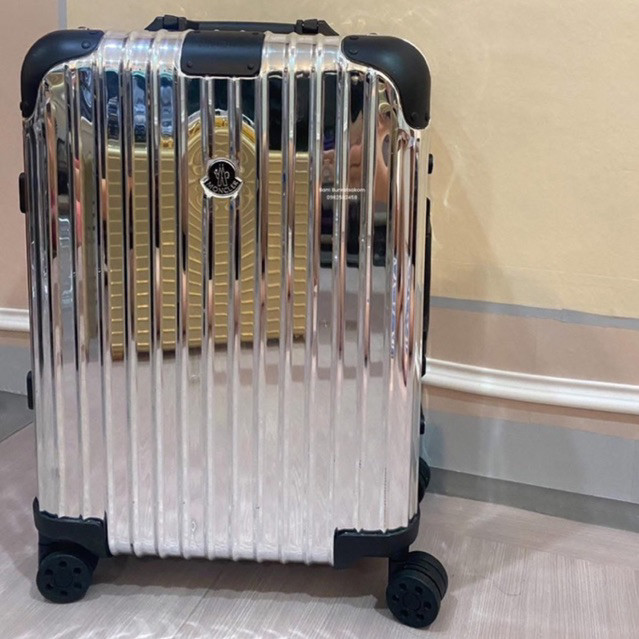 Rimowa Carry On Silver Rimowa X Moncler Reflection Cabin Suitcase Carry Case Silver