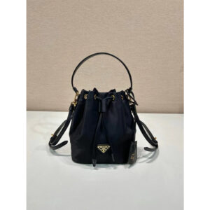 กระเป๋าหนังแท้ทรงบัคเก็ต รุ่น Mini Drawstring ขนาด 225x175x12 cm พร้อมส่ง