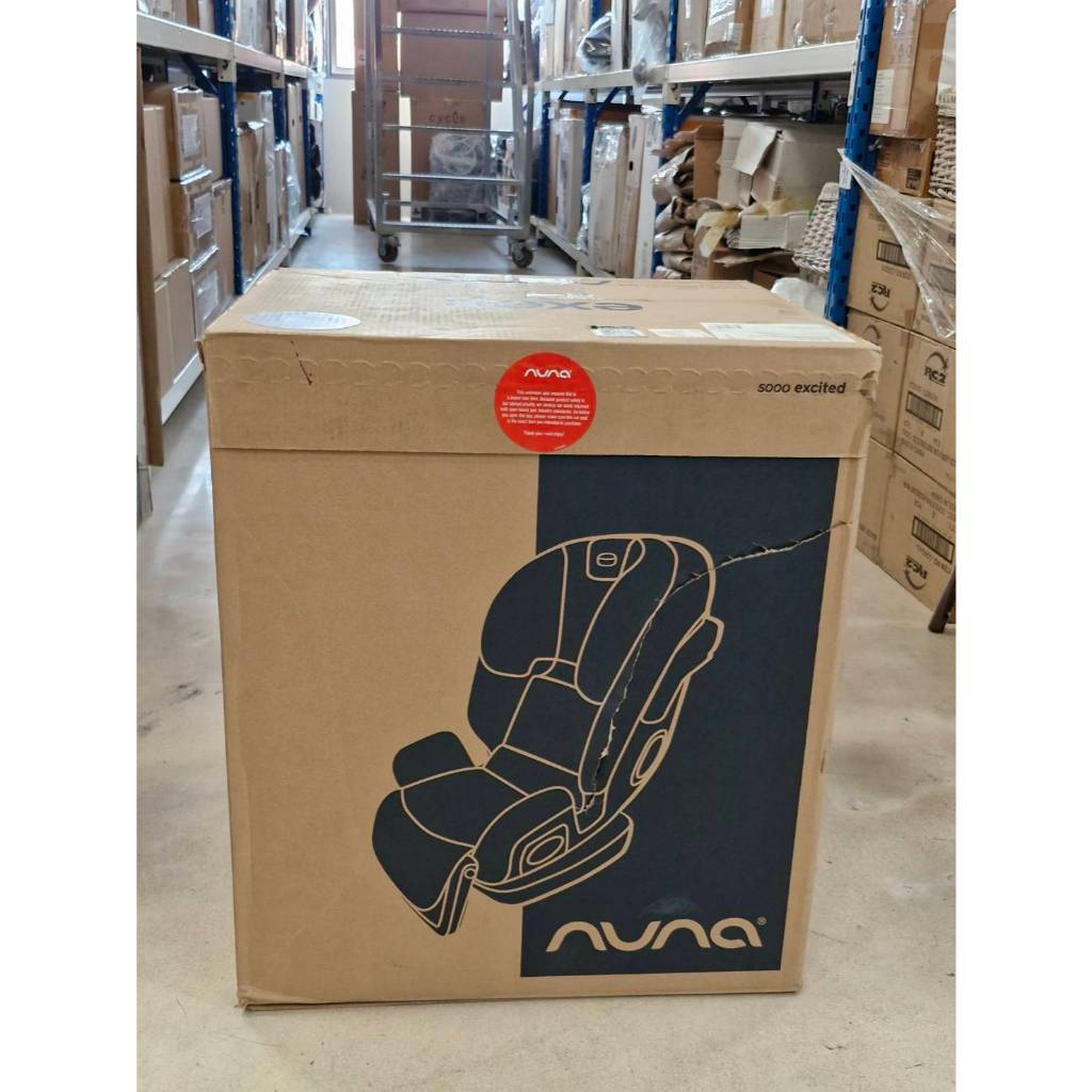 Clearlance Sale Nuna Car Seat Exec คาร์ซีทแบบ allinone แรกเกิด 12 ขวบ ติดตั้งได้ 2 ระบบ ไม่หมุนนะคะ
