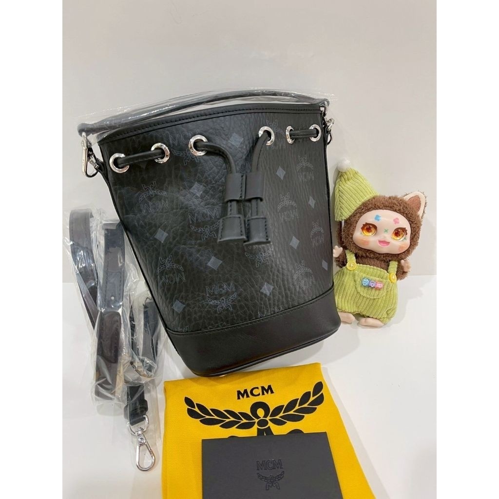 จีบ สะพายข้าง Bucket จีบดำ หายาก mcm