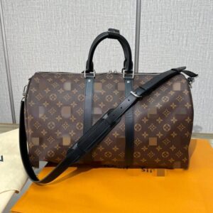 Keepall45 Daigou Grade Channel Goods Classic Presbyopic ปรับสายคล้องไหล่เคลือบผ้าใบหนังกระเป๋าเดินทางกระเป๋าขึ้นเครื่องกระเป๋าสะพายกระเป๋าถือ 45 ผู้ชายสีน้าตาล KEEPALL BANDOULI RE 45 Keepall กระเป๋าเดินทางกระเป๋าโบราณ