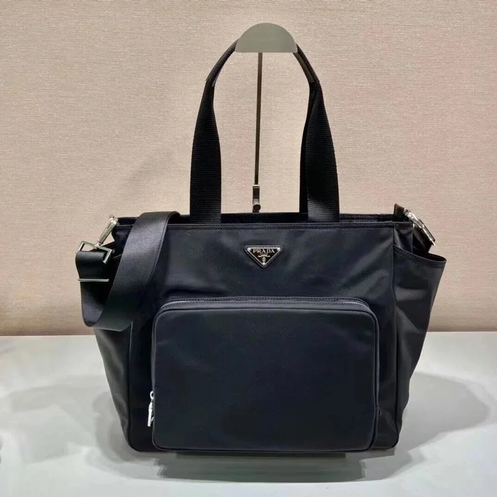 PRADA Diapar Series Recycled Nylon Multifunctional Mommy Bag กระเป๋าช้อปปิ้ง กระเป๋าสะพายสุภาพสตรี